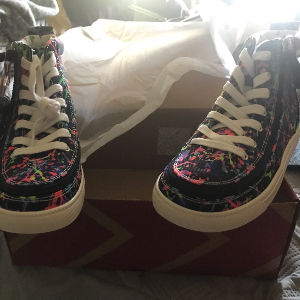 Hi-top fun funky paint splatter design. Brand new with tags and box. Never worn.